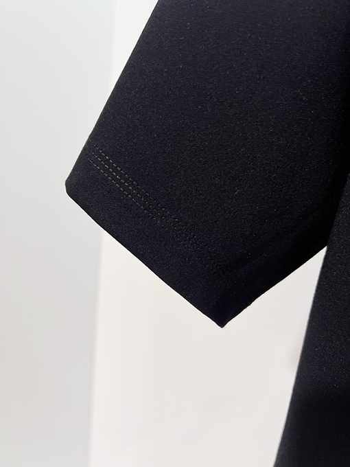 バーバリー BURBERRY クラシックなレタープリントロゴ入り半袖Tシャツ