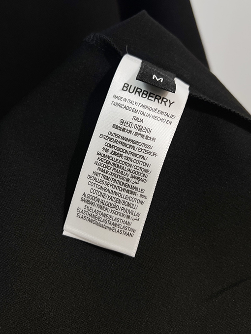 バーバリー BURBERRY 新モデルクラシックなレタープリントロゴ入り半袖Tシャツ