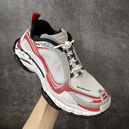 バレンシアガ Triple S .2 プラットフォームレースアップローカットチャンキースニーカー（XAバージョン）