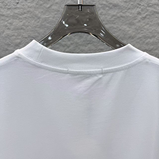 フェンディ FENDI 3Dエポキシ樹脂製半袖Tシャツ