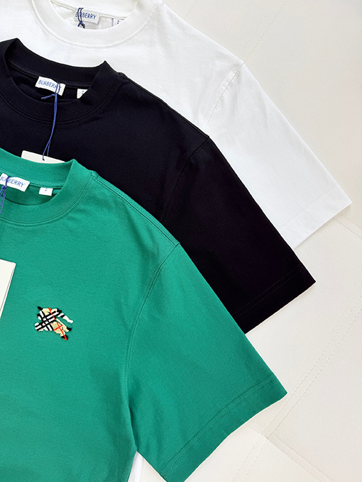 バーバリー 歯ブラシの刺繍ロゴ入り半袖Tシャツ