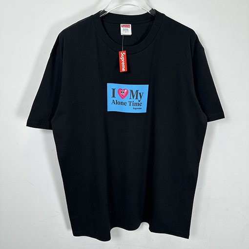 シュプリーム SUPREME ピンクのハート文字プリント半袖Tシャツ