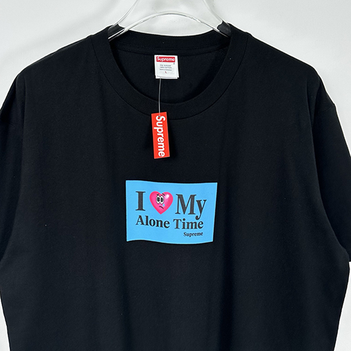 シュプリーム SUPREME ピンクのハート文字プリント半袖Tシャツ