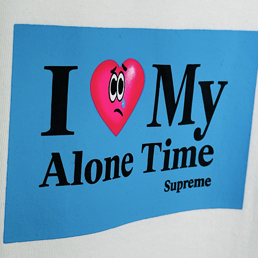 シュプリーム SUPREME ピンクのハート文字プリント半袖Tシャツ