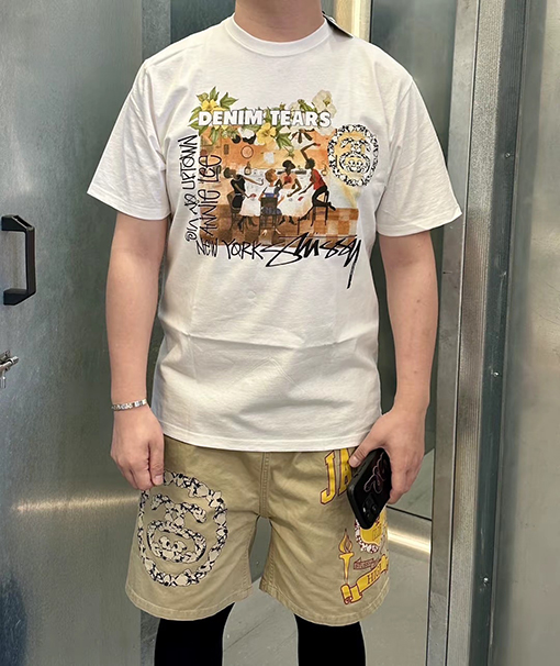 シュプリームスーパーコピー SUPREME TEARS コラボレーションプリント入り半袖Tシャツ