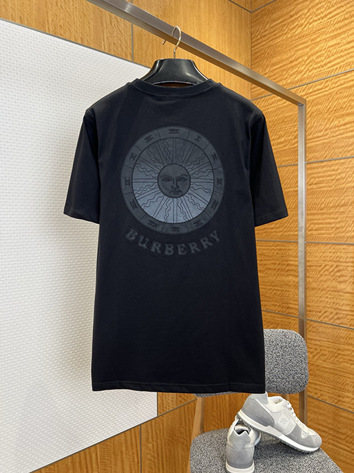 バーバリー BURBERRY 太陽の文字刺繍入りクルーネック半袖Tシャツ