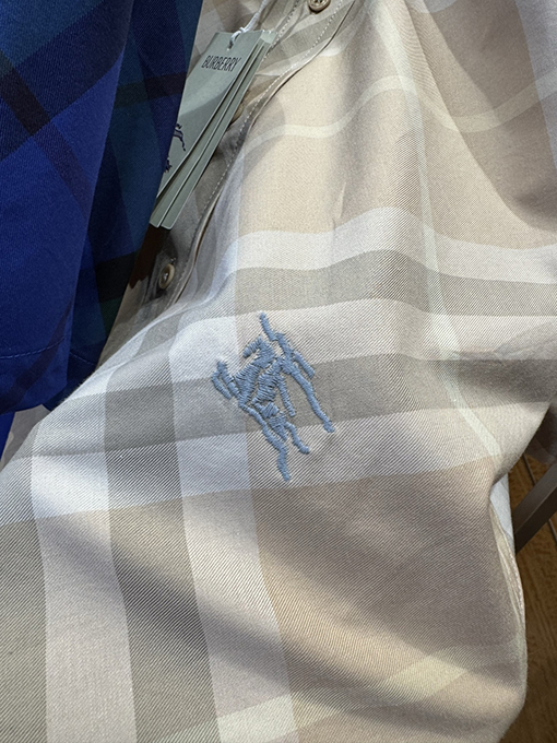 バーバリー チェック柄の軍馬刺繍入り半袖シャツ