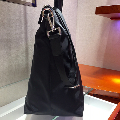 プラダスーパーコピー クラシックのショッピングバッグ
