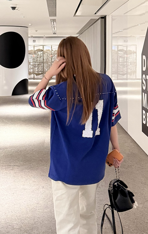 シュプリームコピー SUPREME 背番号11 ラインストーンアップリケ文字入り半袖サッカーユニフォーム