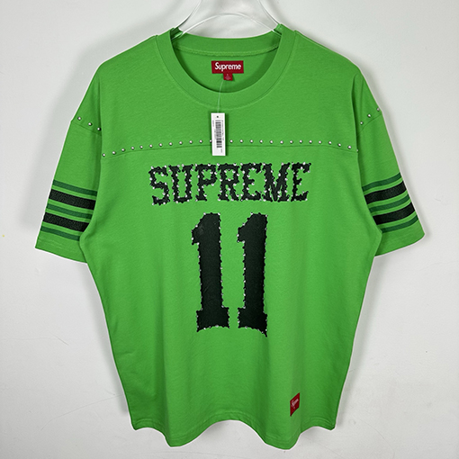 シュプリームコピー SUPREME 背番号11 ラインストーンアップリケ文字入り半袖サッカーユニフォーム