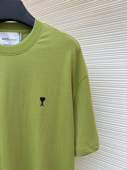アミコピー クラシックなエンボスのADCシルエット無地半袖Tシャツ