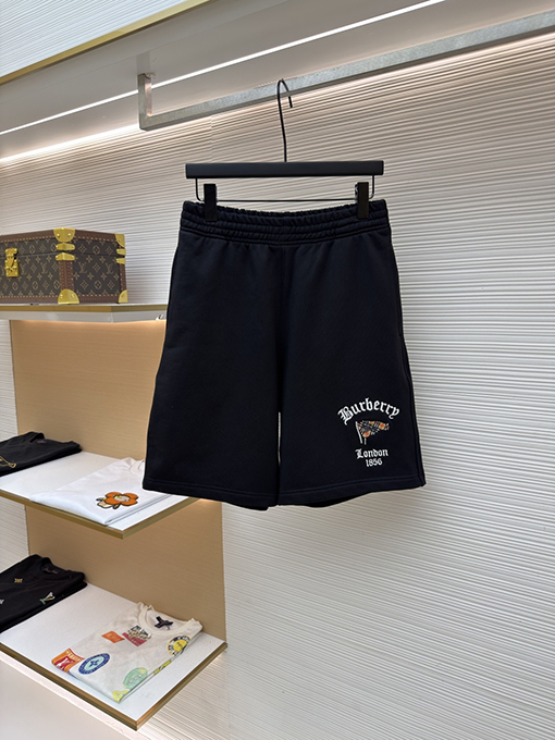 バーバリー 国旗の刺繍入りコットンショーツ