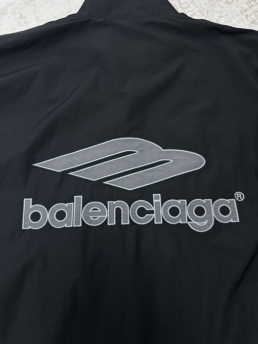 バレンシアガ Balenciaga Basketball 文字プリントのジップアップジャケットシリーズ