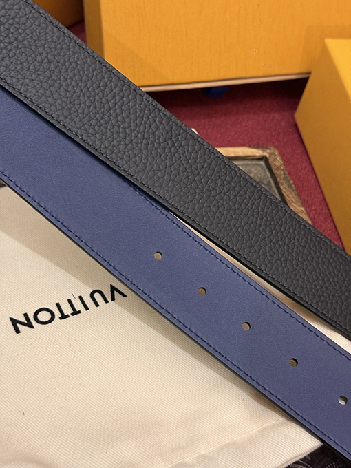 ルイヴィトン 新モデル両面ベルト