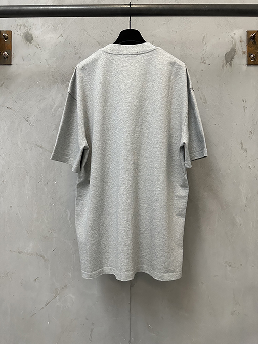 サンローラン クラシックな小さなロゴ刺繍入りの厚の半袖Tシャツ
