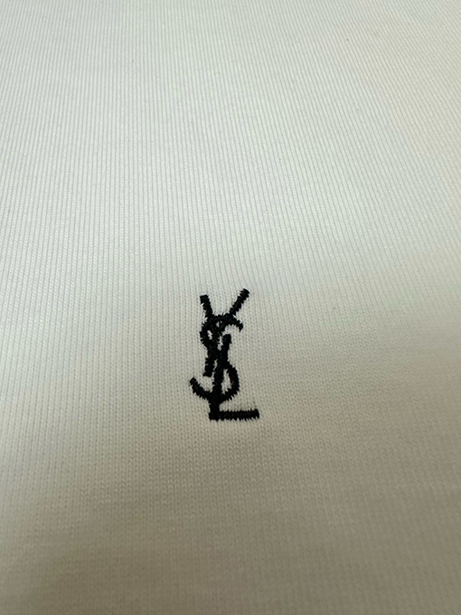 サンローラン クラシックな小さなロゴ刺繍入りの厚の半袖Tシャツ