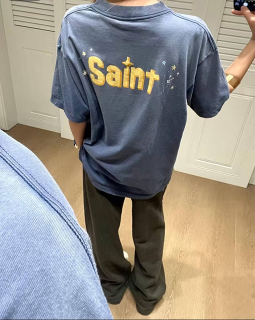 セントマイケルコピー ドラえもんプリントの半袖Tシャツ