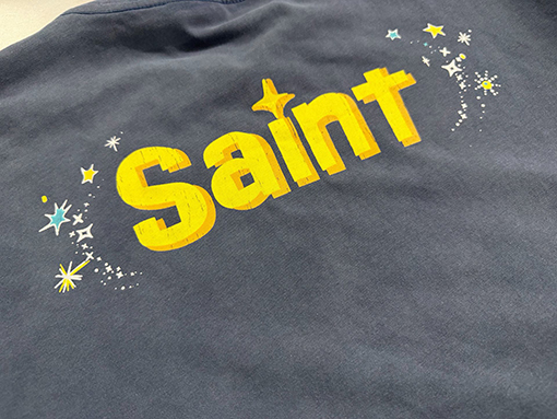 セントマイケルコピー ドラえもんプリントの半袖Tシャツ