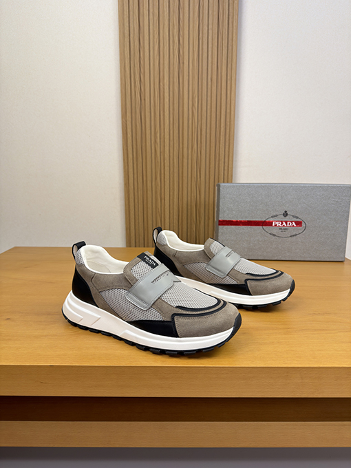 プラダ ナッパレザーメッシュスポーツシューズ 