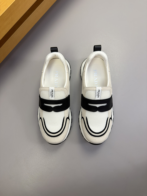 プラダ ナッパレザーメッシュスポーツシューズ 