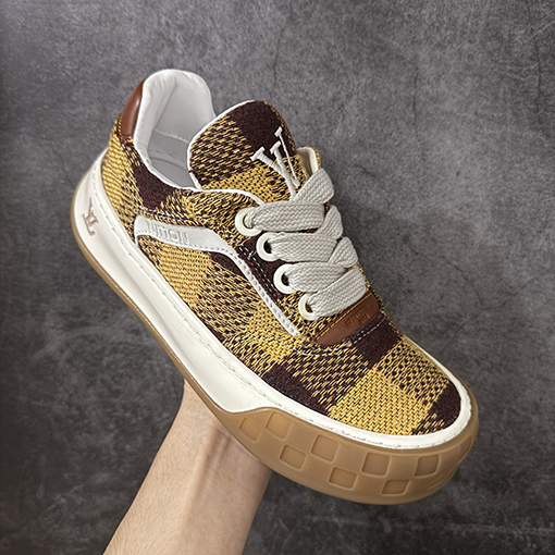 ルイヴィトンスーパーコピー Tilted Low Sneakers ローカットモノグラム デニムスポーツシューズ 