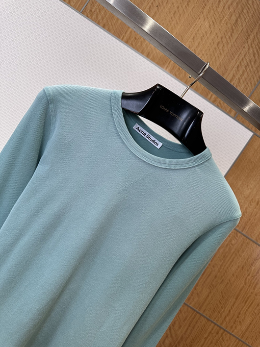 アクネストゥディオズコピー Acne Studios 1996 レディースレタープリント入りウォッシュリブ編み長袖シャ​​ツ