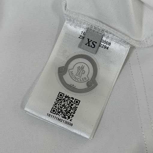 モンクレールコピー 夏の新作 クルーネック半袖Tシャツ