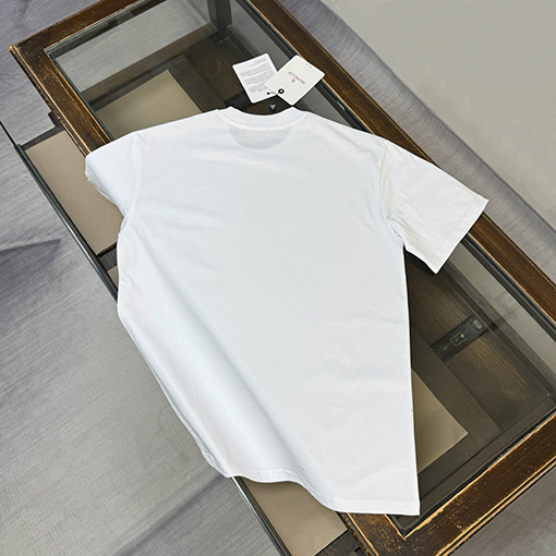 モンクレール 新作のスタイリッシュなラウンドネック半袖Tシャツ