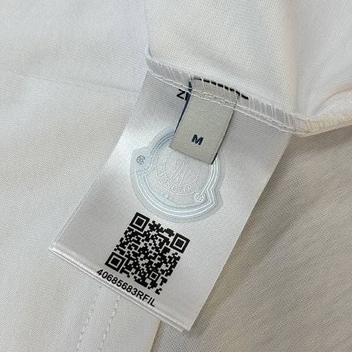 モンクレールコピー 夏のクラシッククルーネック半袖Tシャツ