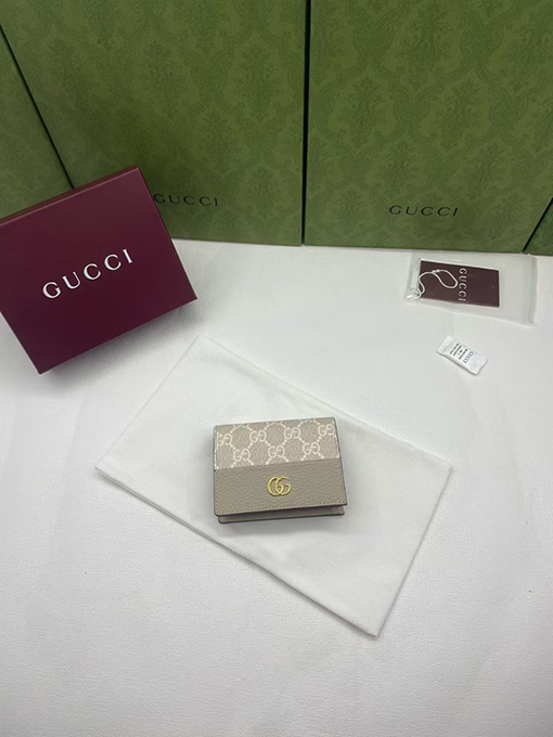 グッチ GG Marmont シリーズウォレット