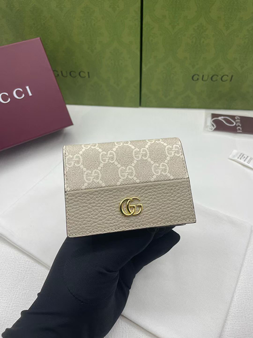 グッチ GG Marmont シリーズウォレット