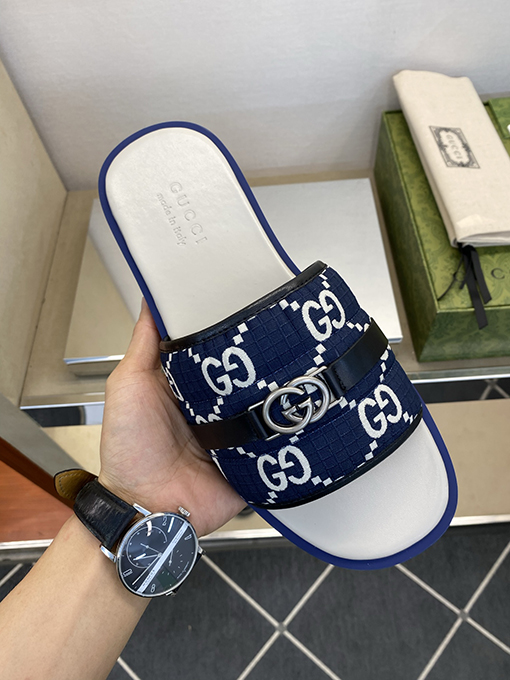 グッチ 最新の夏のメンズファッションスリッパ