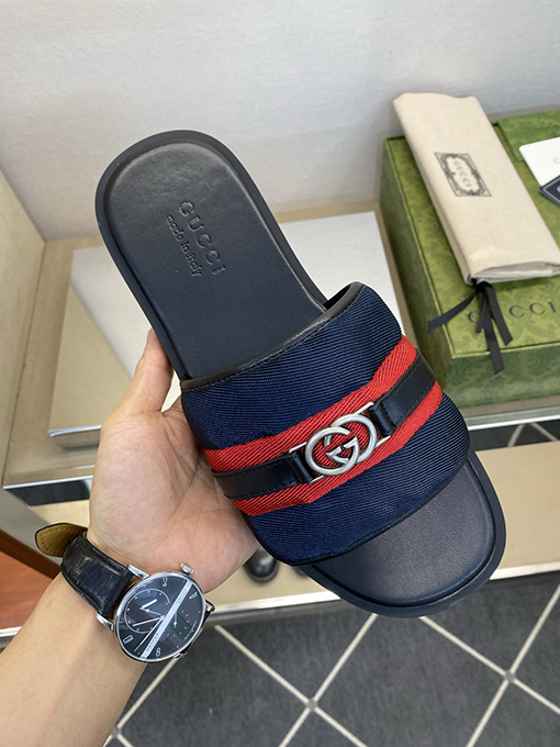 グッチ 最新の夏のメンズファッションスリッパ