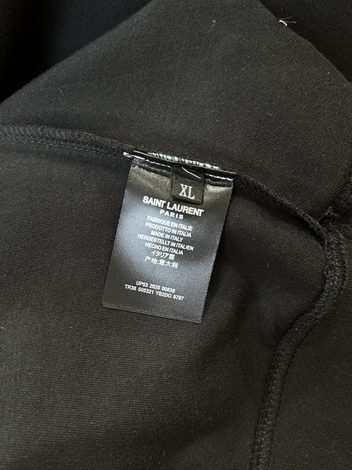 サンローラン SAINT LAURENT 裾にタグ付きクルーネックのスウェットシャツ