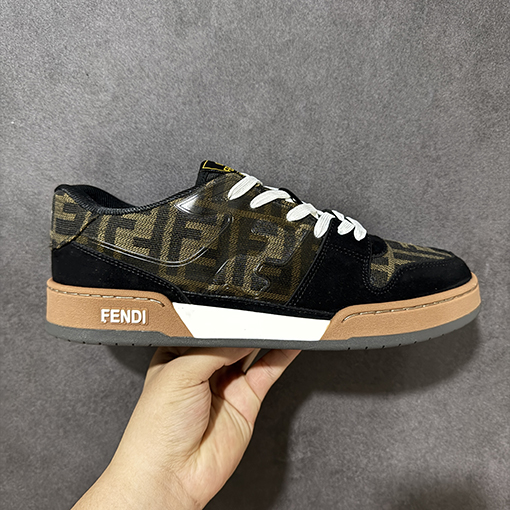 フェンディスニーカースーパーコピー FENDI Match  レザー型押しレースアップローカットファッションスニーカー