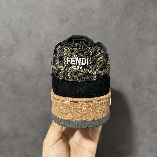 フェンディスニーカースーパーコピー FENDI Match  レザー型押しレースアップローカットファッションスニーカー