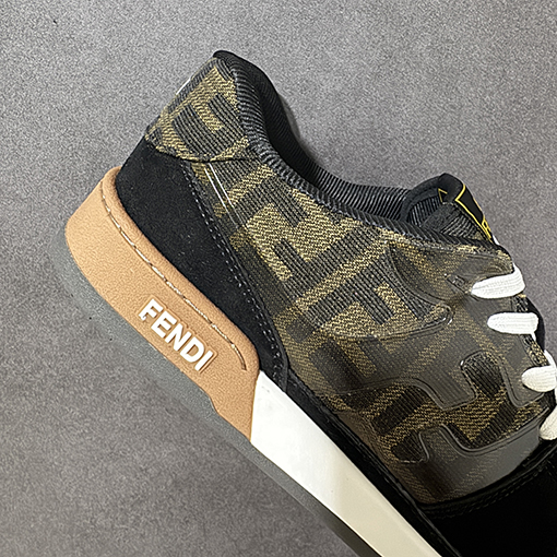 フェンディスニーカースーパーコピー FENDI Match  レザー型押しレースアップローカットファッションスニーカー