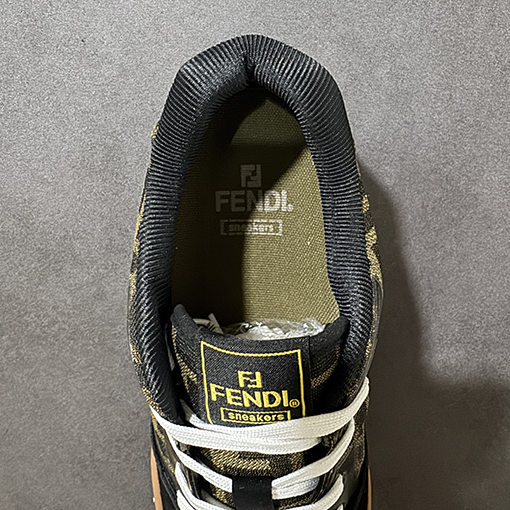 フェンディスニーカースーパーコピー FENDI Match  レザー型押しレースアップローカットファッションスニーカー