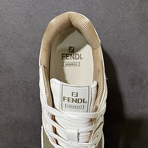 フェンディ FENDI Match  クラシックレザー型押しレースアップローカットファッションスニーカー