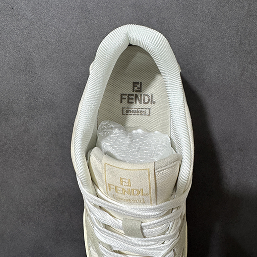 フェンディスニーカーコピー FENDI Match  ファッションレザー型押しレースアップローカットファッションスニーカー