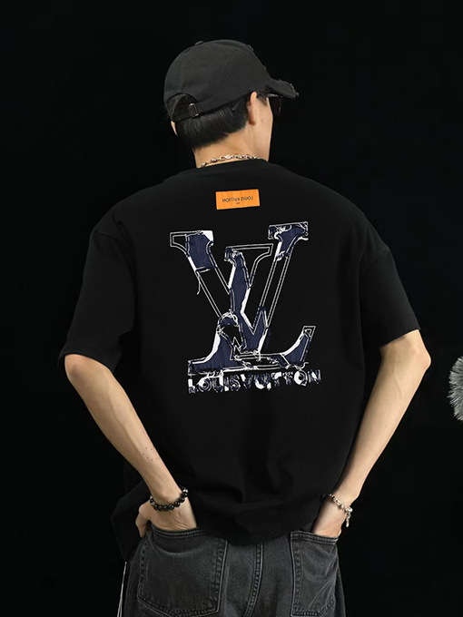 ルイヴィトンコピー 刺繍入りデニムパッチ付きウォッシュ半袖Tシャツ