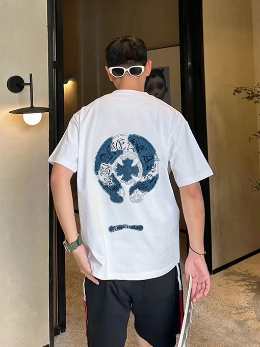 クロムハーツ デニムパッチウォッシュのクロスと蹄鉄の花柄半袖Tシャツ