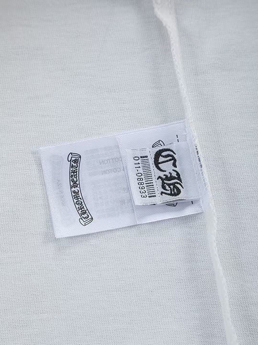 クロムハーツ クラシックなクロスバッジの縁タッセル付き半袖Tシャツ