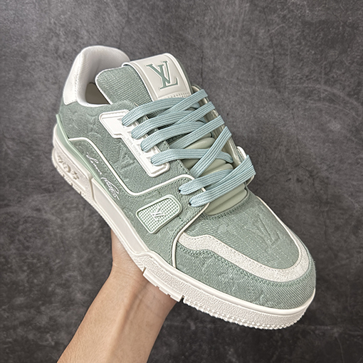 ルイヴィトンコピー LV Trainer ハイエンドスポーツシューズシリーズ