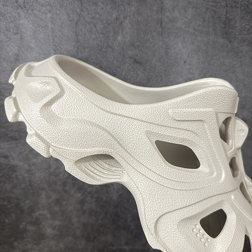 バレンシアガスーパーコピー BALENCIAGA Mold Rubber Slide Sandals 成形ゴム製のスリッパとサンダル