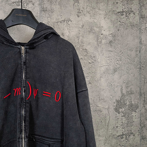 バレンシアガフォーミュラ刺繍入りウォッシュダメージジッパー付きフード付きスウェットシャツ