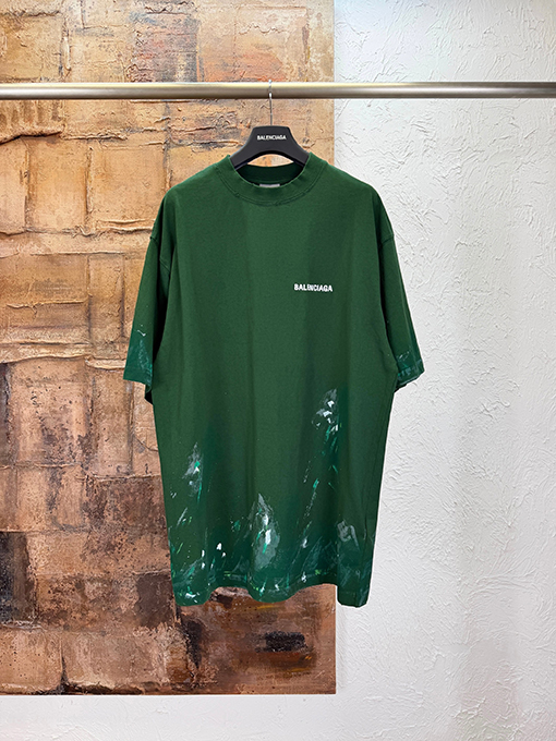 バレンシアガ偽物 BALENCIAGA 手描きのグラフィティ刺繍入り半袖Tシャツ
