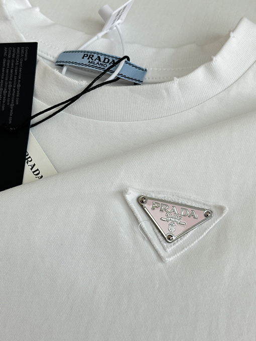 プラダ半袖Tシャツコピー 三角形のロゴ入り半袖Tシャツ