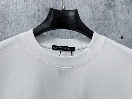 クロムハーツ半袖Tシャツスーパーコピー 新モデルプリント入りクルーネック半袖Tシャツ
