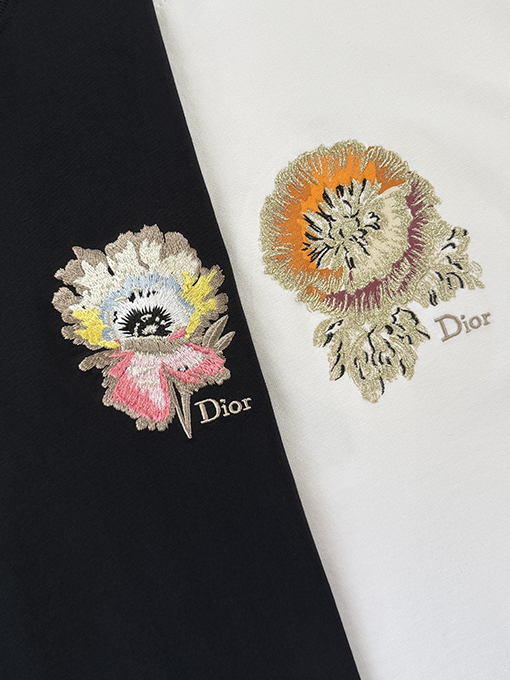 ディオールスーパーコピー カラフルな花柄刺繍入り半袖Tシャツ